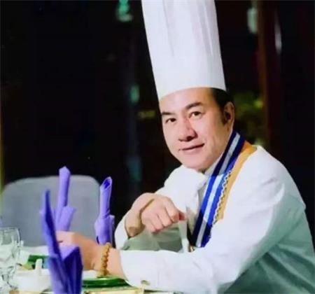 戴龙香港食神